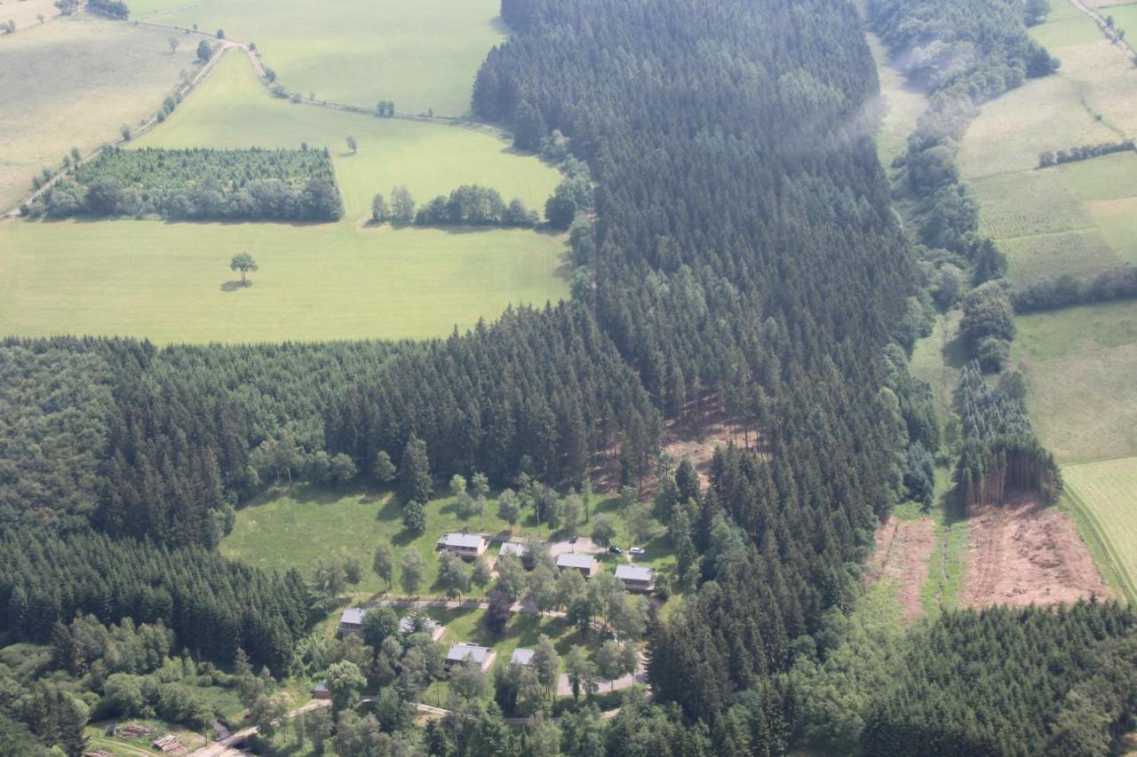 Le Nid Des Mesanges Vila Büllingen Exterior foto