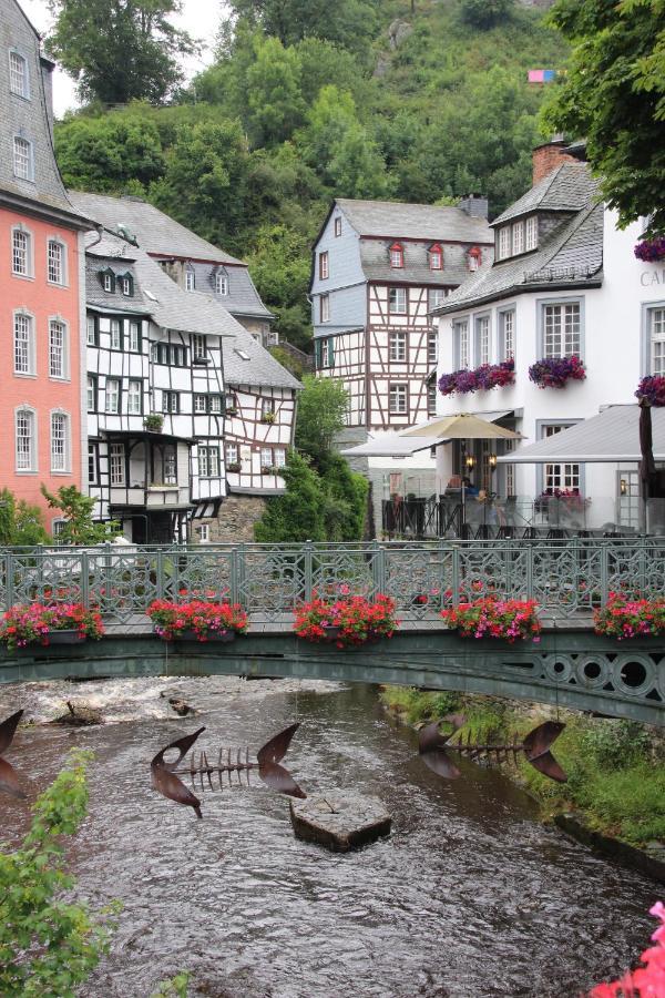 Le Nid Des Mesanges Vila Büllingen Exterior foto